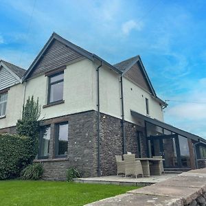 Ullswater View Luxury Home With 2 Ground Floor Bedrooms And Lake View Watermillock Exterior photo